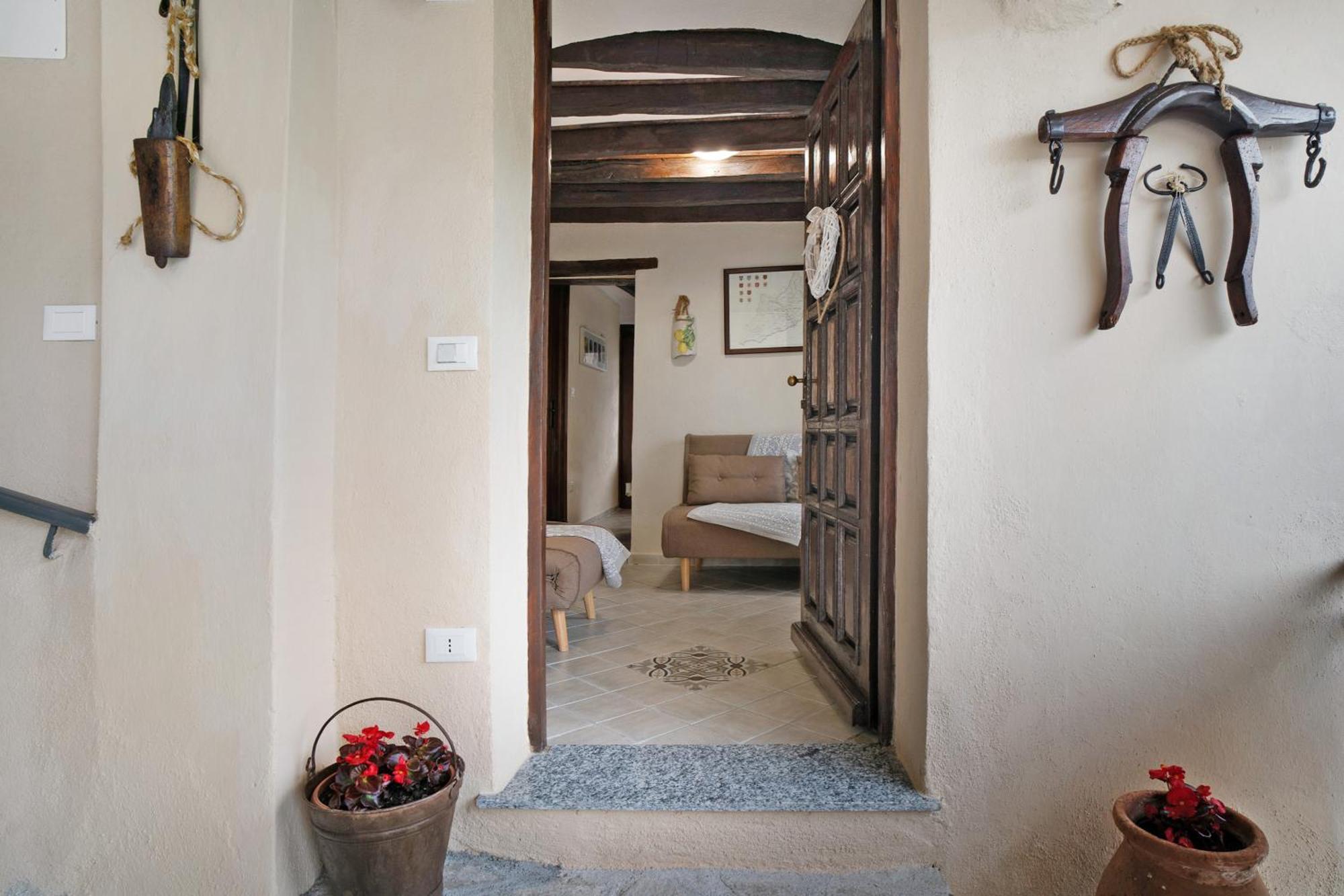 Agriturismo U' Spigu Nonna Annetta Nasino Exteriör bild