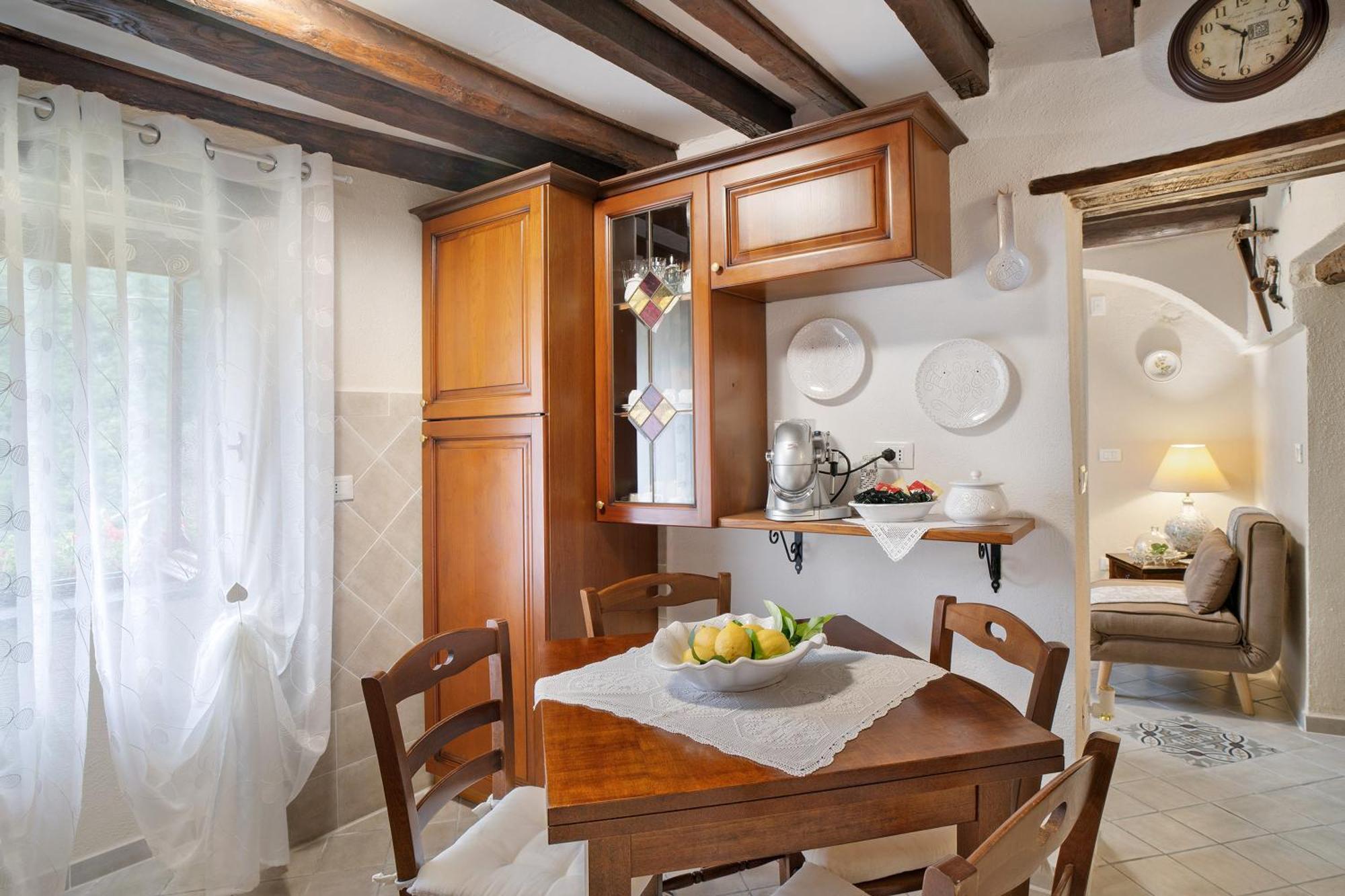 Agriturismo U' Spigu Nonna Annetta Nasino Exteriör bild