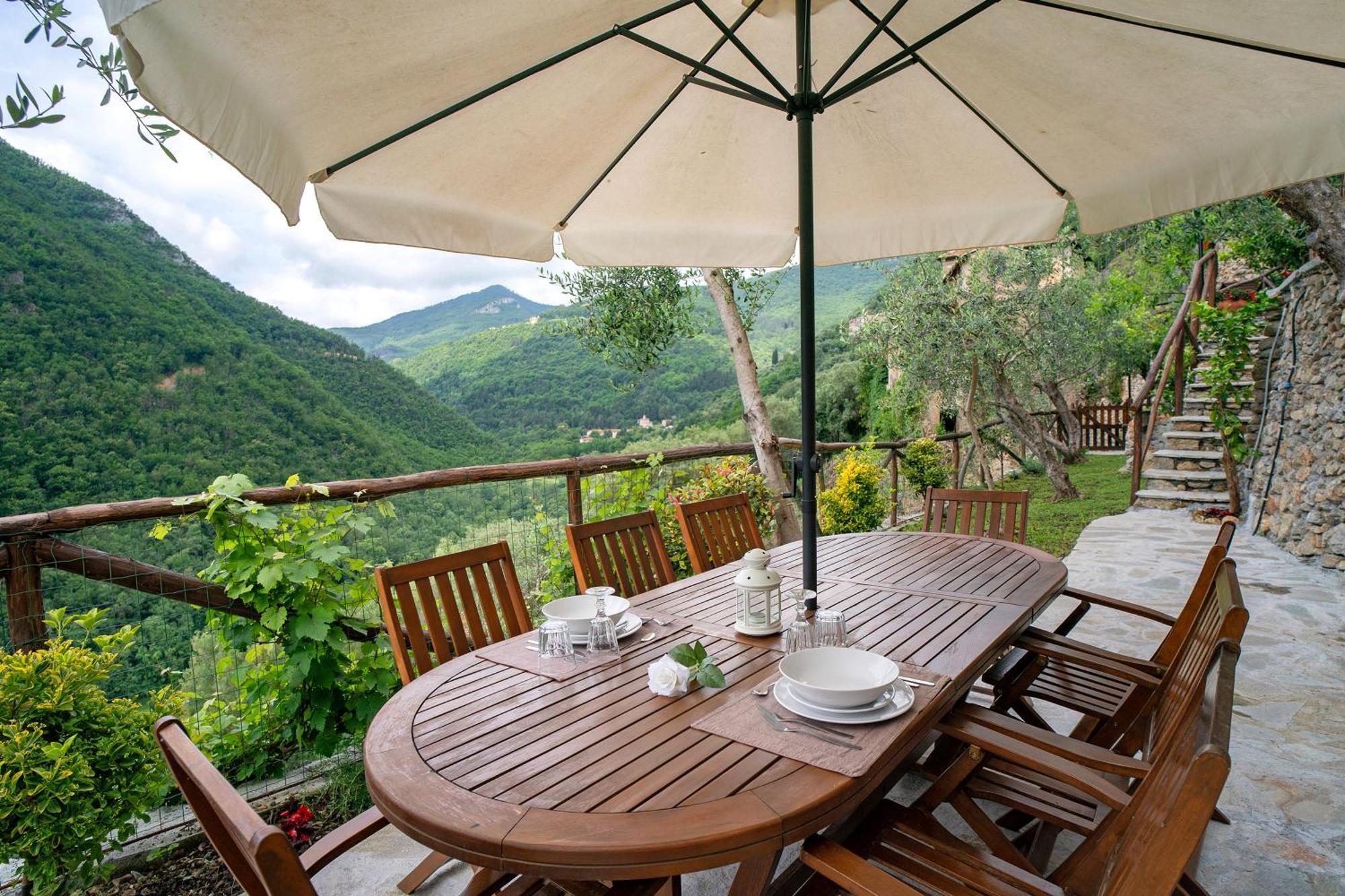 Agriturismo U' Spigu Nonna Annetta Nasino Exteriör bild